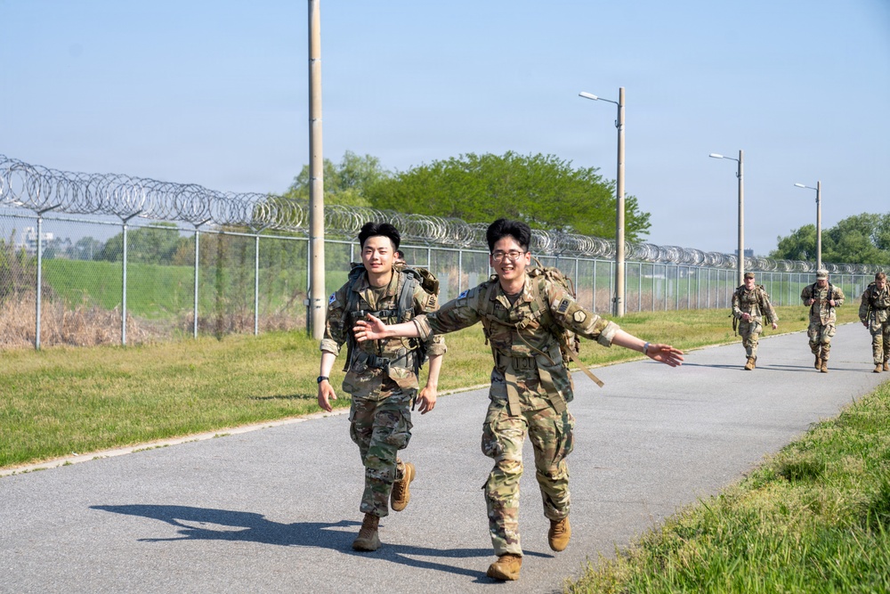 1st Signal Brigade Hosts Norwegian Foot march to Celebrate 60th Anniversary at Camp Humphreys
