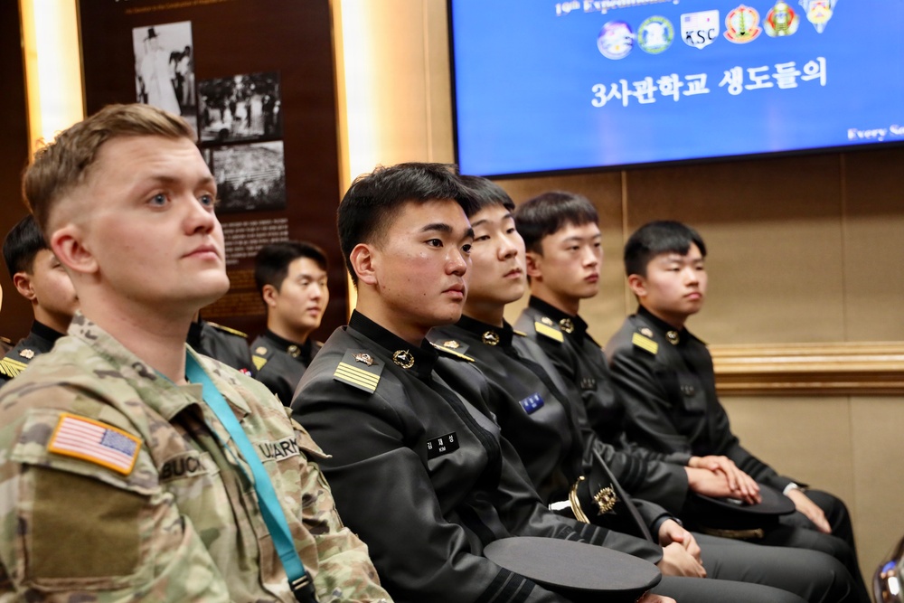 Future Leaders Visit the 19th ESC