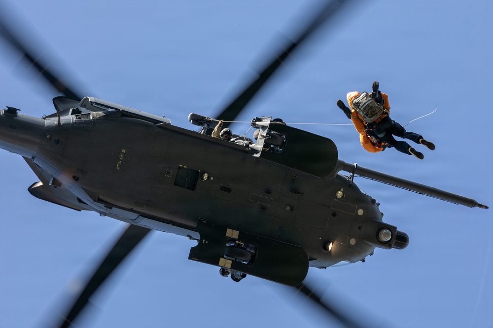 176th Wing Air National Guardsmen partner with Army and Coast Guard helicopter aviators during SAREX 2026