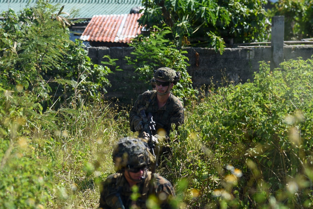 Balikatan 2026: 3rd LCT Marines, Philippine Marines simulate airfield seizure operations