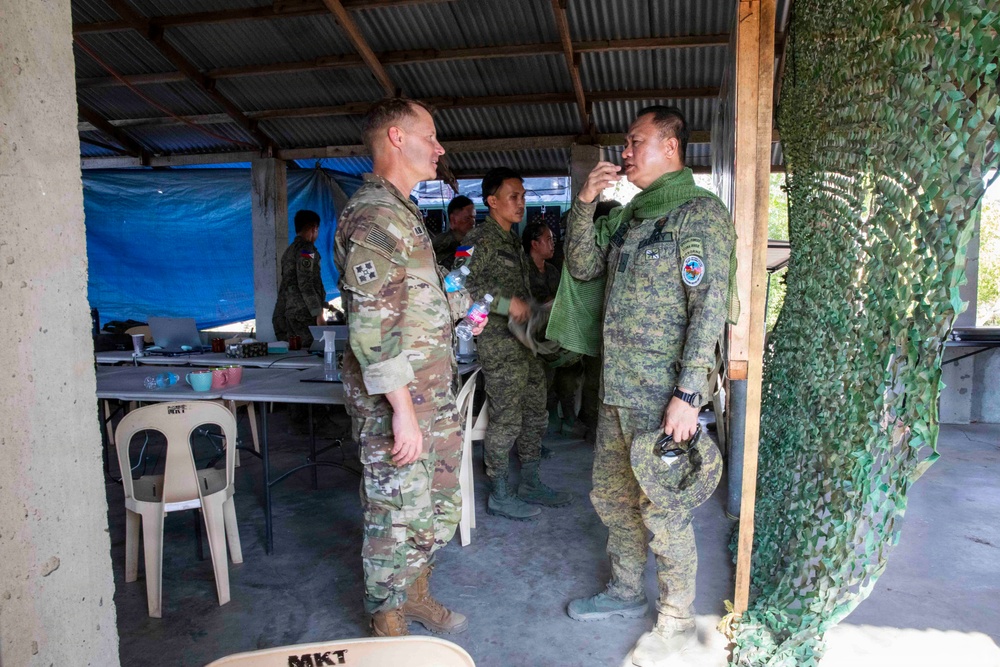 Balikatan 2026: 25th ID Soldiers meet with Armed Forces of the Philippines before live fire exercise in the Philippines