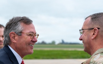 U.S. Ambassador to the United Kingdom Visits RAF Fairford