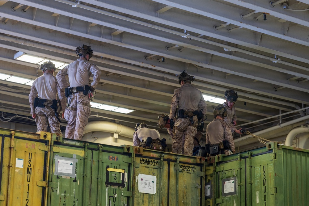 11th MEU Marines, Sailors Conduct Rappel Training Aboard USS Boxer