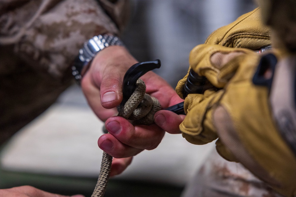 11th MEU Marines, Sailors Conduct Rappel Training Aboard USS Boxer
