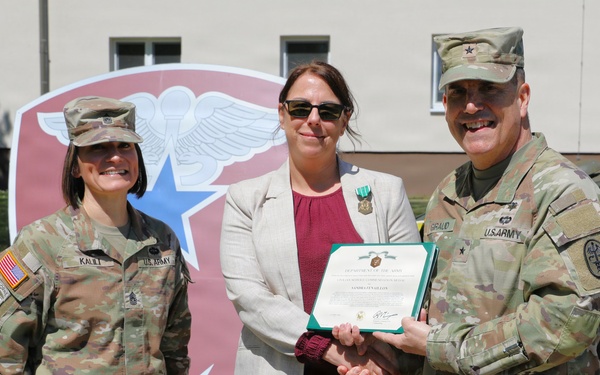 Medical Readiness Command, Europe and Defense Health Network Europe celebrate Staff Appreciation Day