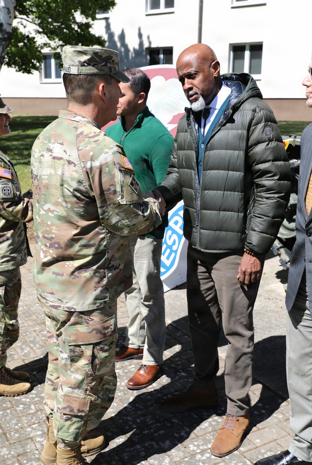 Medical Readiness Command, Europe and Defense Health Network Europe celebrate Staff Appreciation Day
