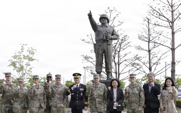 The Wreath to a Legacy