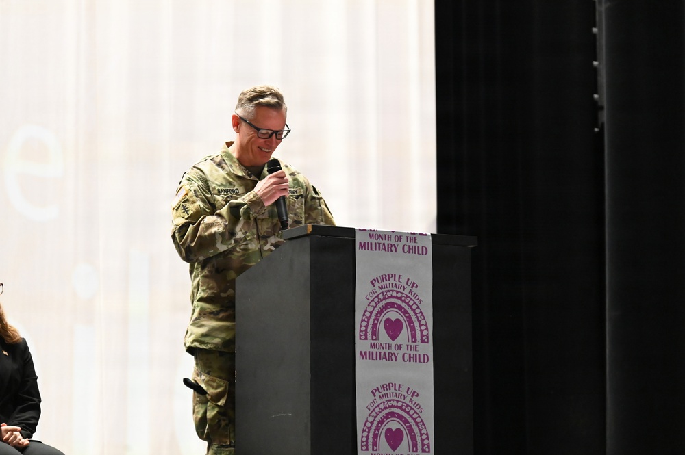 Purple Up Day celebrated across USAG Stuttgart