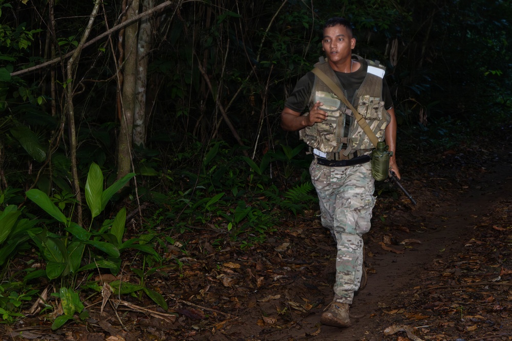 Jungle Operations Training Course - Panama: Jungle 5K and Water Purification
