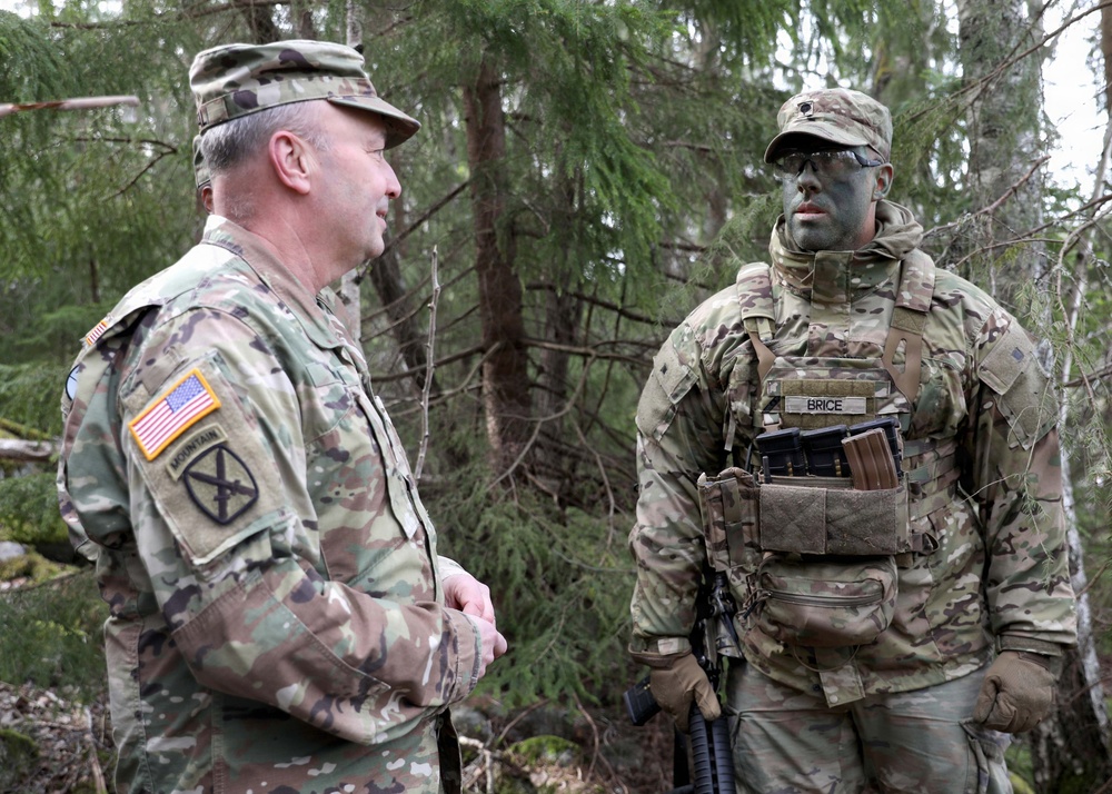 NYNG senior leaders visit 2-101 CAV during overseas exercise in Sweden