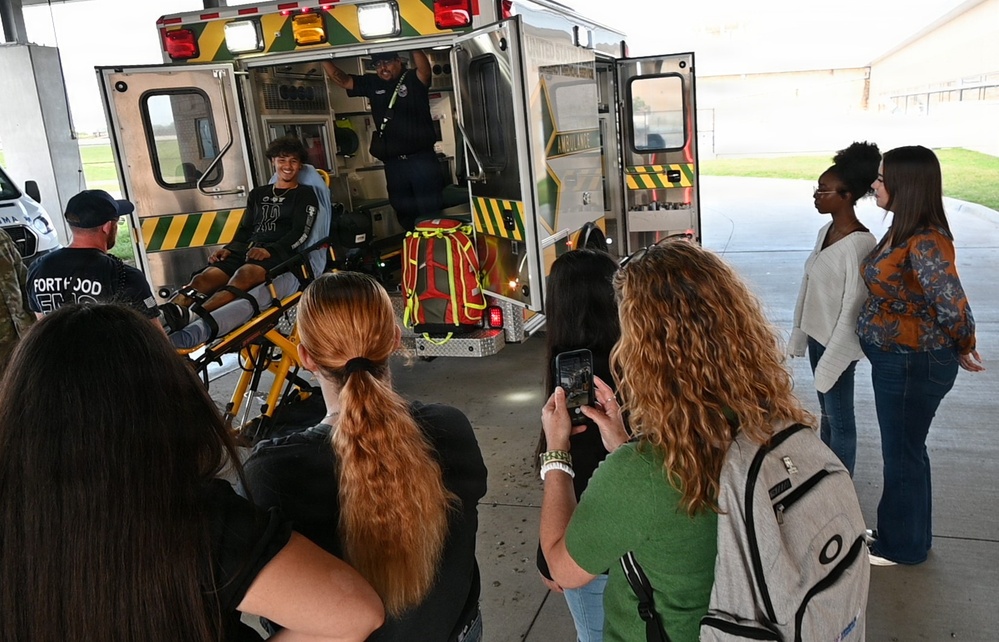 Temple High School Students Tour CRDAMC, Explore Healthcare Careers