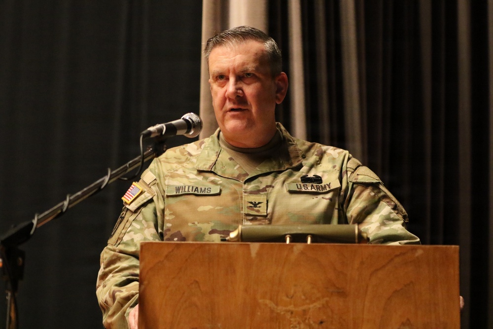 Illinois Soldiers Depart Freeport for Alaska Mission