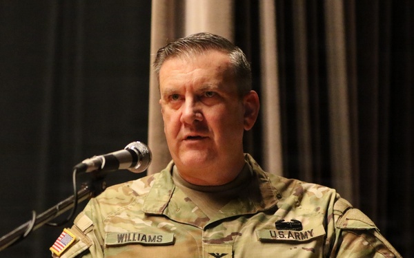 Illinois Soldiers Depart Freeport for Alaska Mission