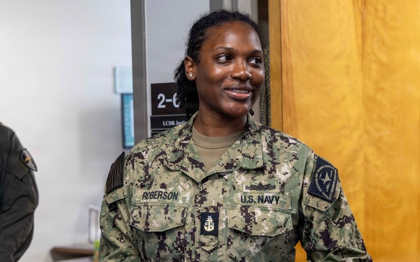 NETC holds End of Tour for MMCS Roberson
