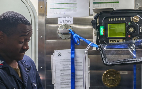 Watchstanding and Medical Training Aboard USS Decatur (DDG 73)