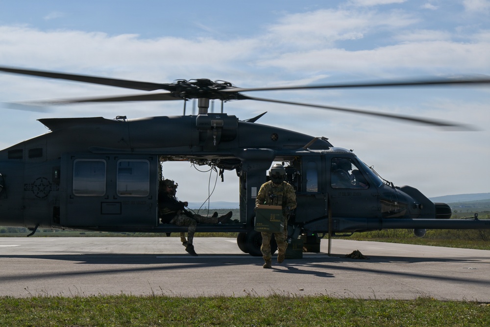 56th Rescue Squadron sharpens its close air support and casualty evacuation skills at JV 26