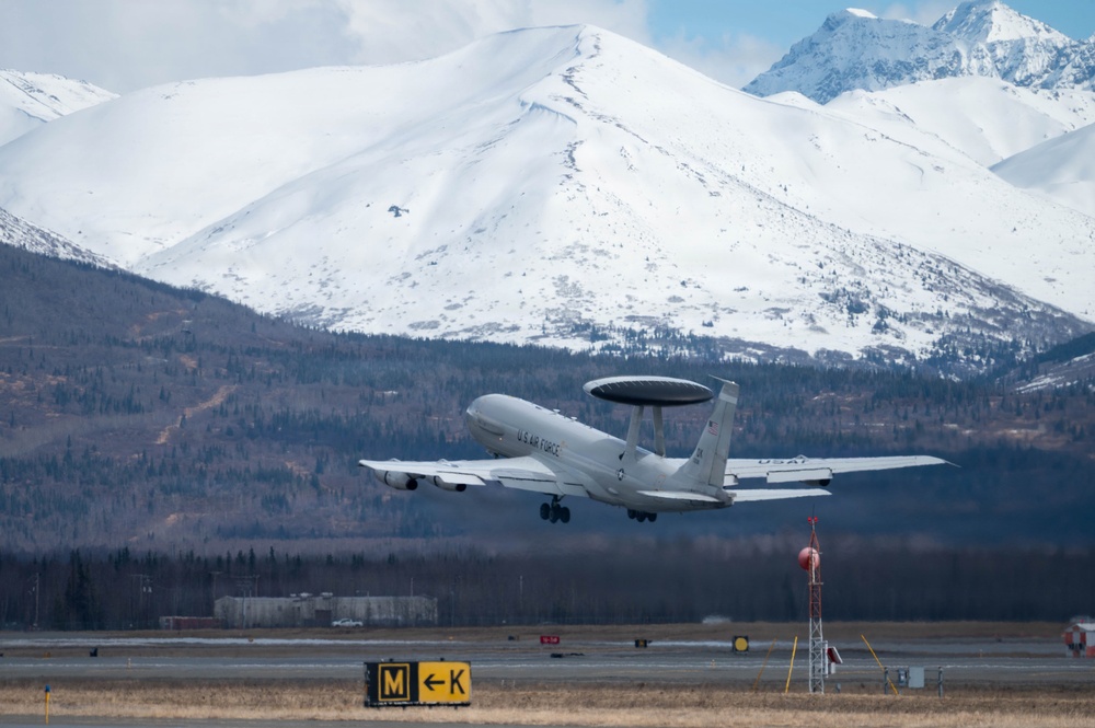 E-3 Sentry flies in support of Red Flag - Alaska