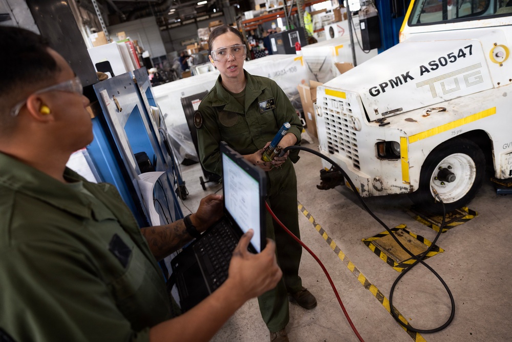 Blount Island Marines Strengthen Aviation Sustainment Through Jacksonville Naval Partnerships