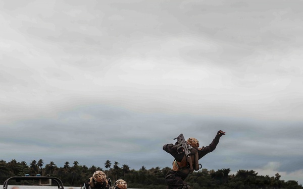 Multinational forces conduct maritime landing ground assault during Flintlock 26
