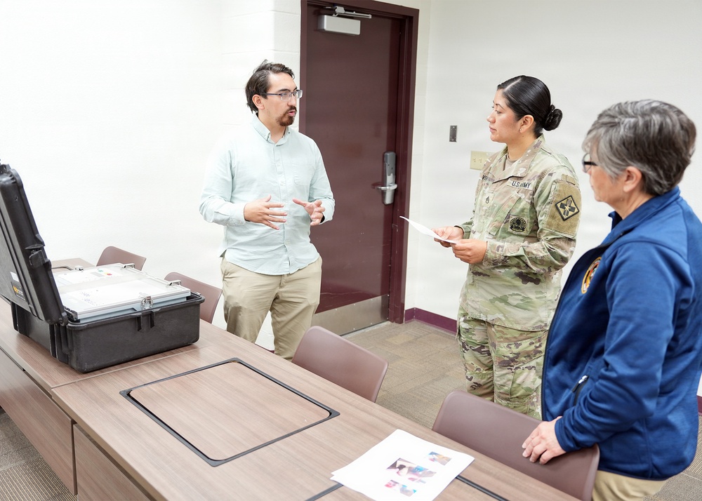NAMRU San Antonio conducts Usability Testing of Portable Ozone Sterilizer