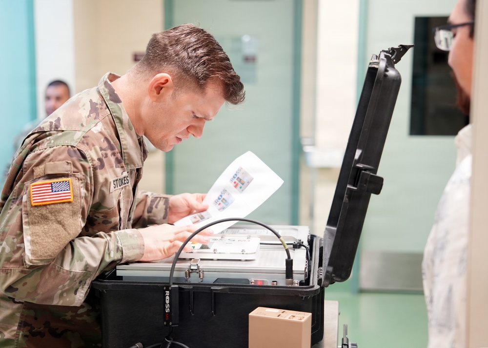 NAMRU San Antonio conducts Usability Testing of Portable Ozone Sterilizer