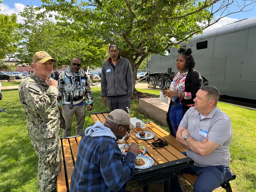 Naval District Washington Holds Command Picnic