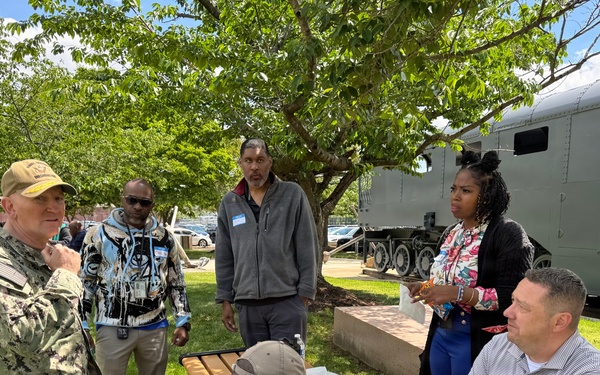 Naval District Washington Holds Command Picnic