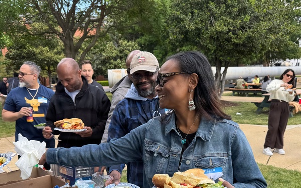Naval District Washington Holds Command Picnic
