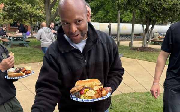 Naval District Washington Holds Command Picnic