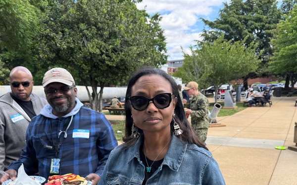 Naval District Washington Holds Command Picnic