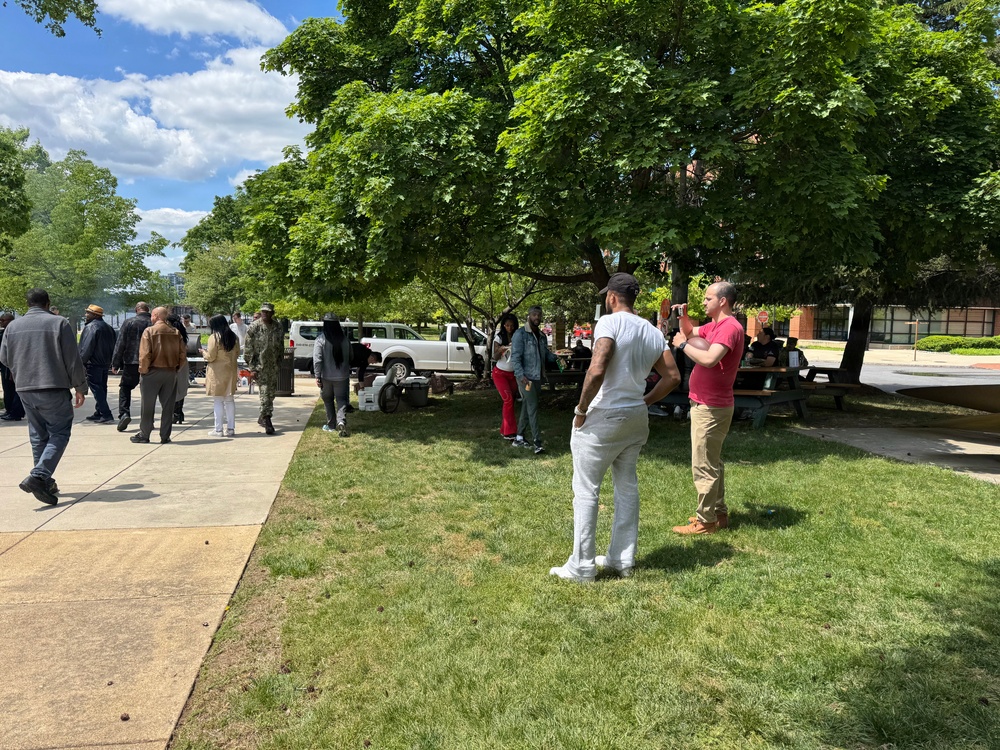 Naval District Washington Holds Command Picnic