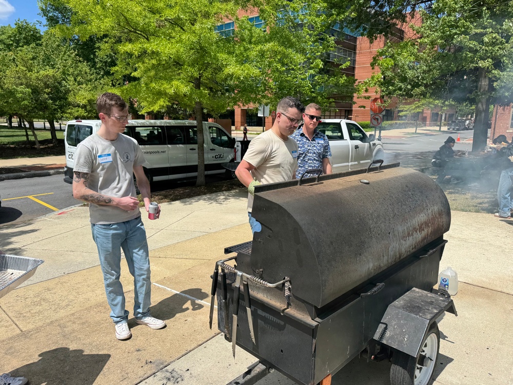 Naval District Washington Holds Command Picnic
