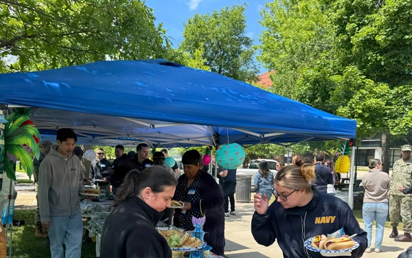 Naval District Washington Holds Command Picnic