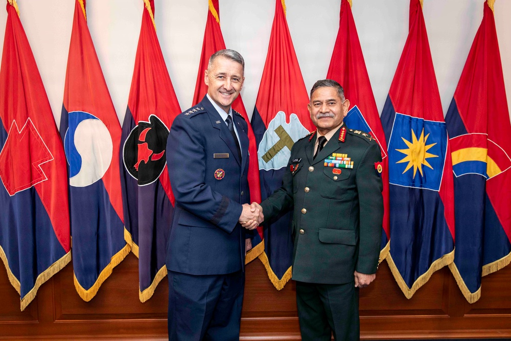 Nordhaus hosts Indian Army chief in the Pentagon