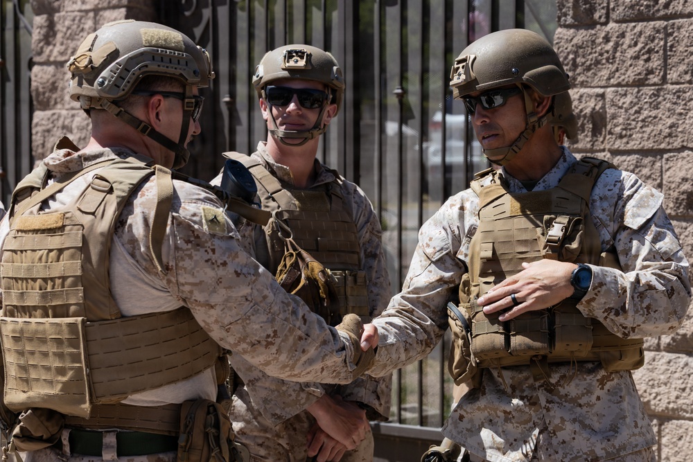 CLR-1 Leadership Visits JTF-SB Marines and Interagency Partners