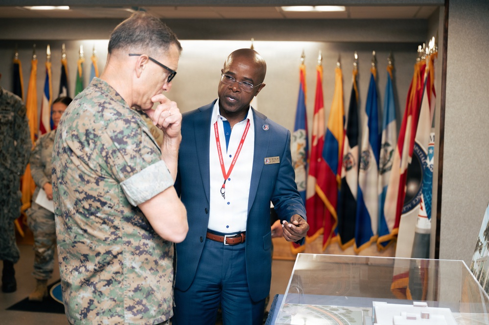 SOUTHCOM Commander Visits JIATF-South