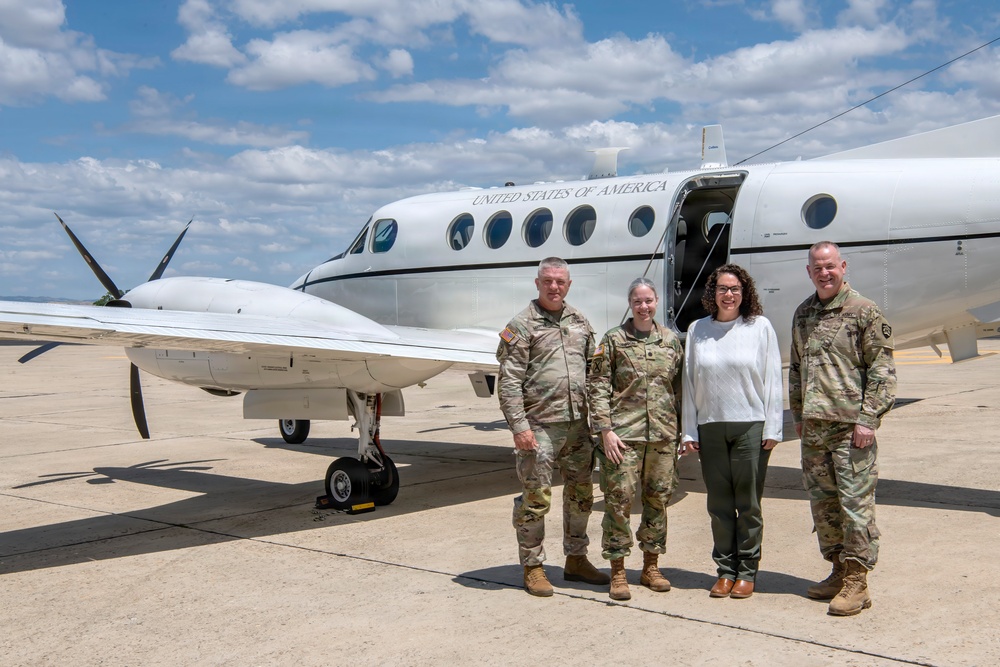 Oregon State House Representative April Dobson visits Oregon Citizen-Soldiers during their annual training in California