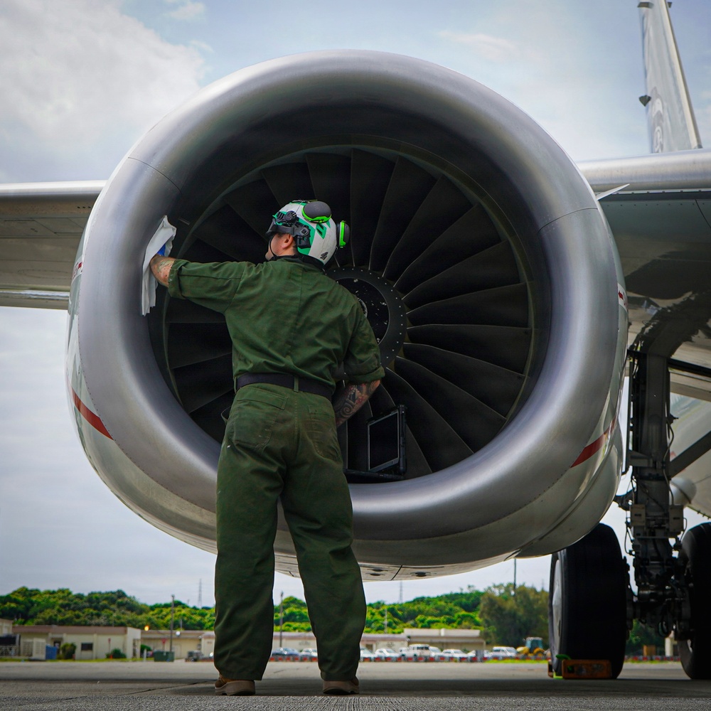 VP-26 Tridents Conduct Routine Maintenance on P-8A Poseidon