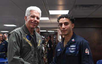 Commander, USFFC and Commander, U.S. Pacific Fleet Visit USS John C. Stennis (CVN 74)