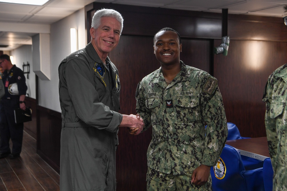 Commander, USFFC and Commander, U.S. Pacific Fleet Visit USS John C. Stennis (CVN 74)