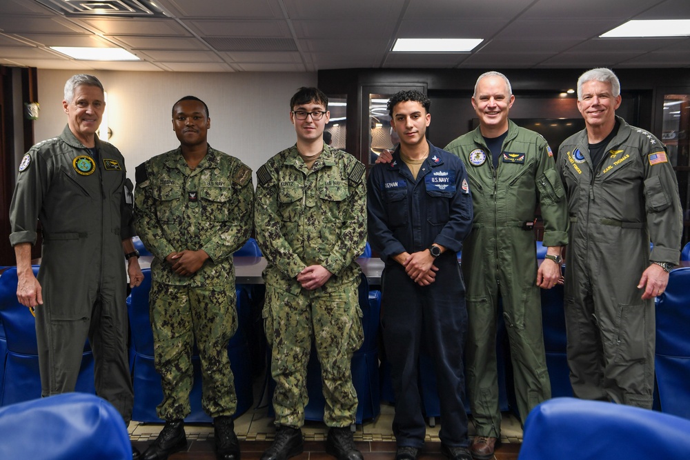 Commander, USFFC and Commander, U.S. Pacific Fleet Visit USS John C. Stennis (CVN 74)