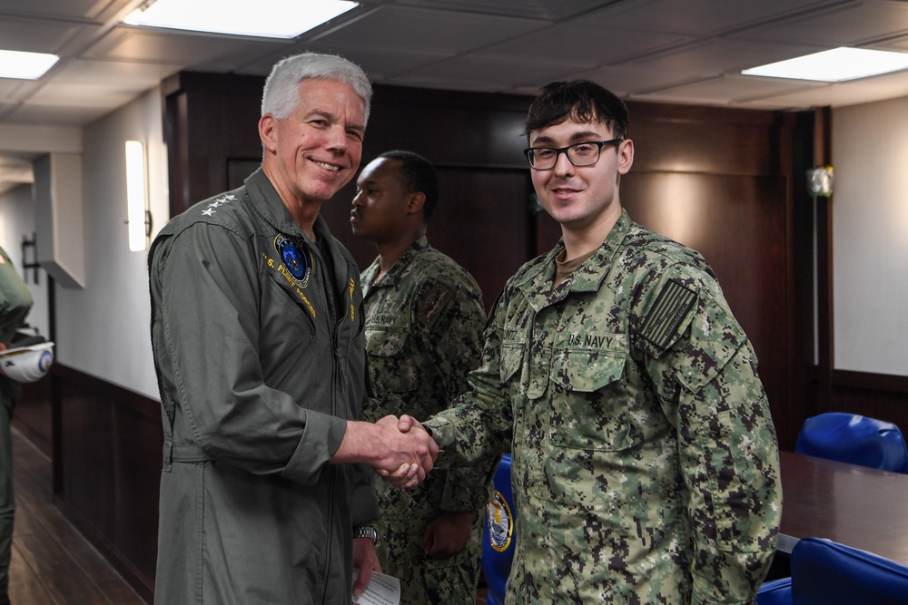 Commander, USFFC and Commander, U.S. Pacific Fleet Visit USS John C. Stennis (CVN 74)