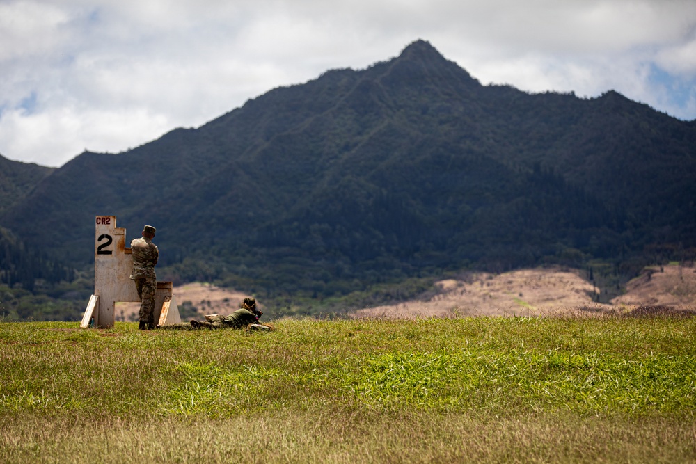 Philippine Soldier Qualifies During PLFTRC in Hawaii