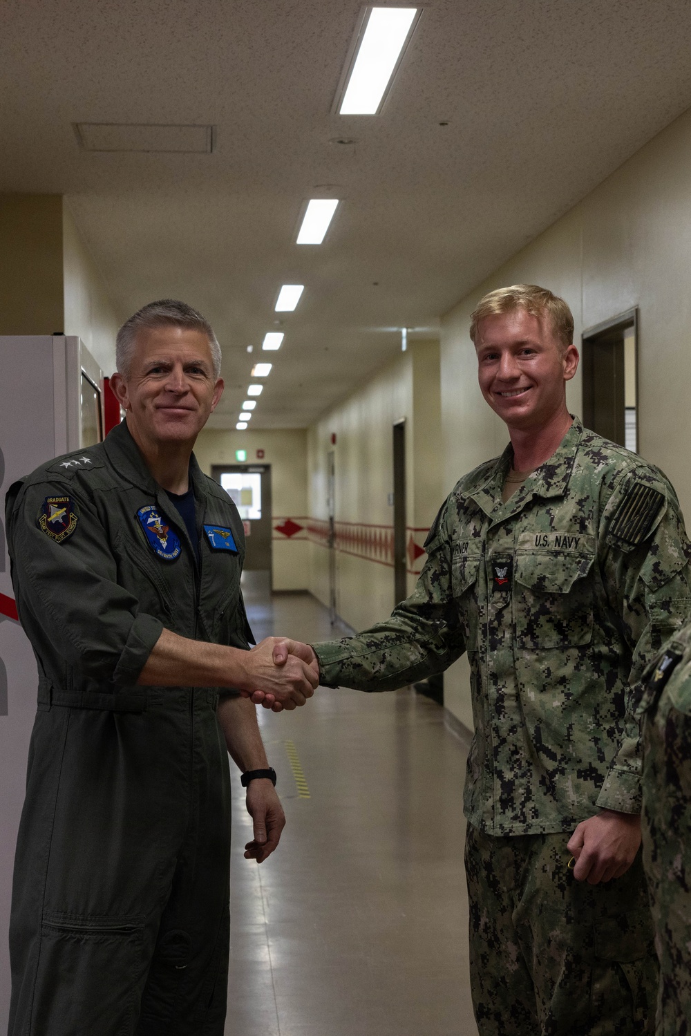 Vice Adm. Hannifin visits Carrier Air Wing 5