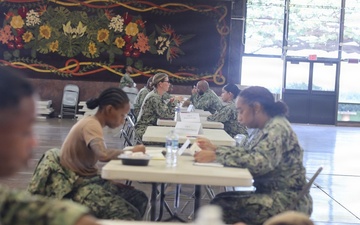 JBPHH senior leaders host CPO package review event to provide mentorship and board preparation for Sailors.