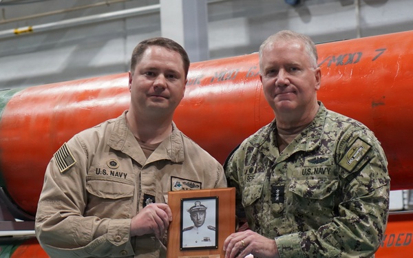 Lockwood Award presented to Navy Submarine Torpedo Facility onboard Naval Weapons Station Yorktown