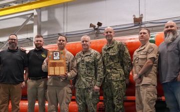 Lockwood Award presented to the Navy Submarine Torpedo Facility onboard Naval Weapons Station Yorktown