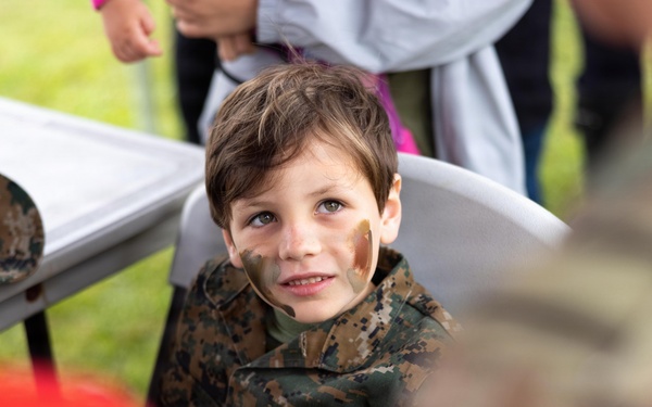 MACG-18 hosts devil pup day