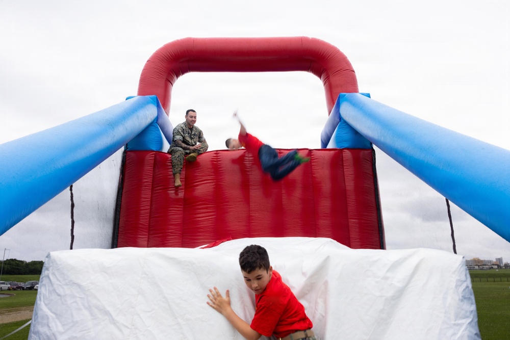 MACG-18 hosts devil pup day