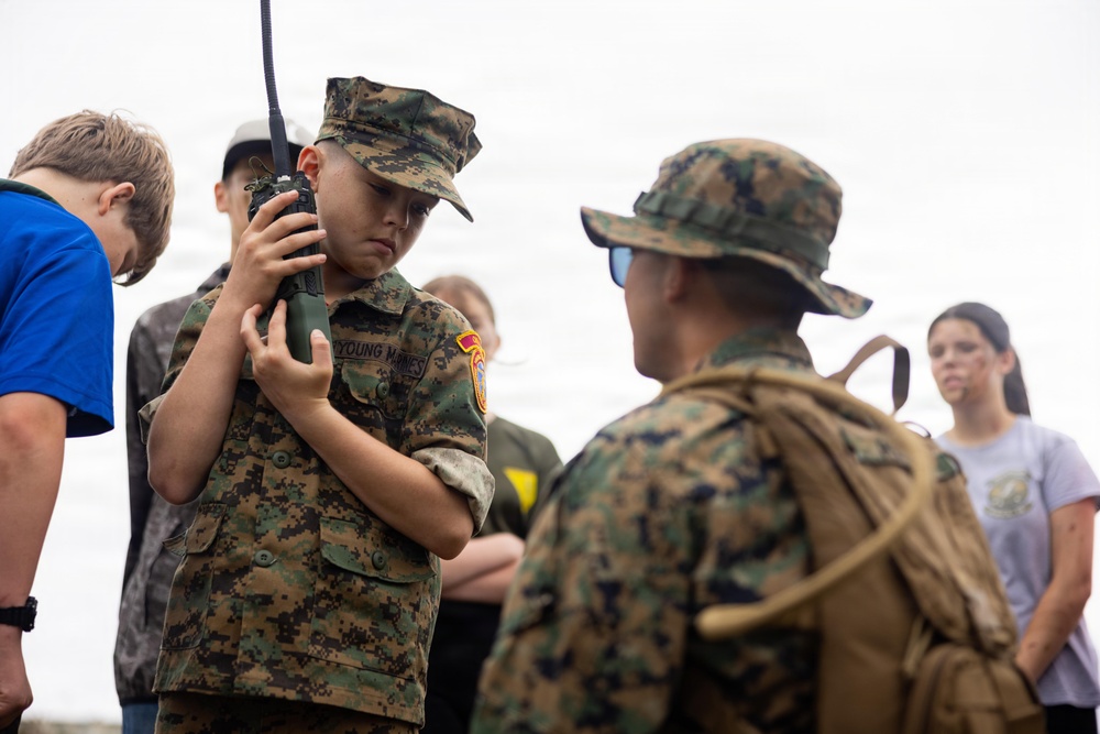 MACG-18 hosts devil pup day